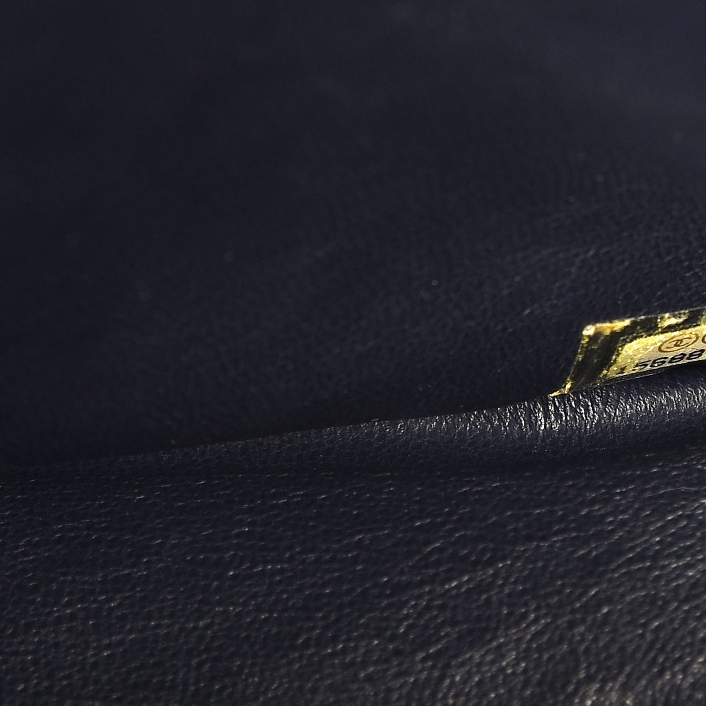 Aged Calfskin Quilted 2.55 Reissue 226 Flap Navy Blue