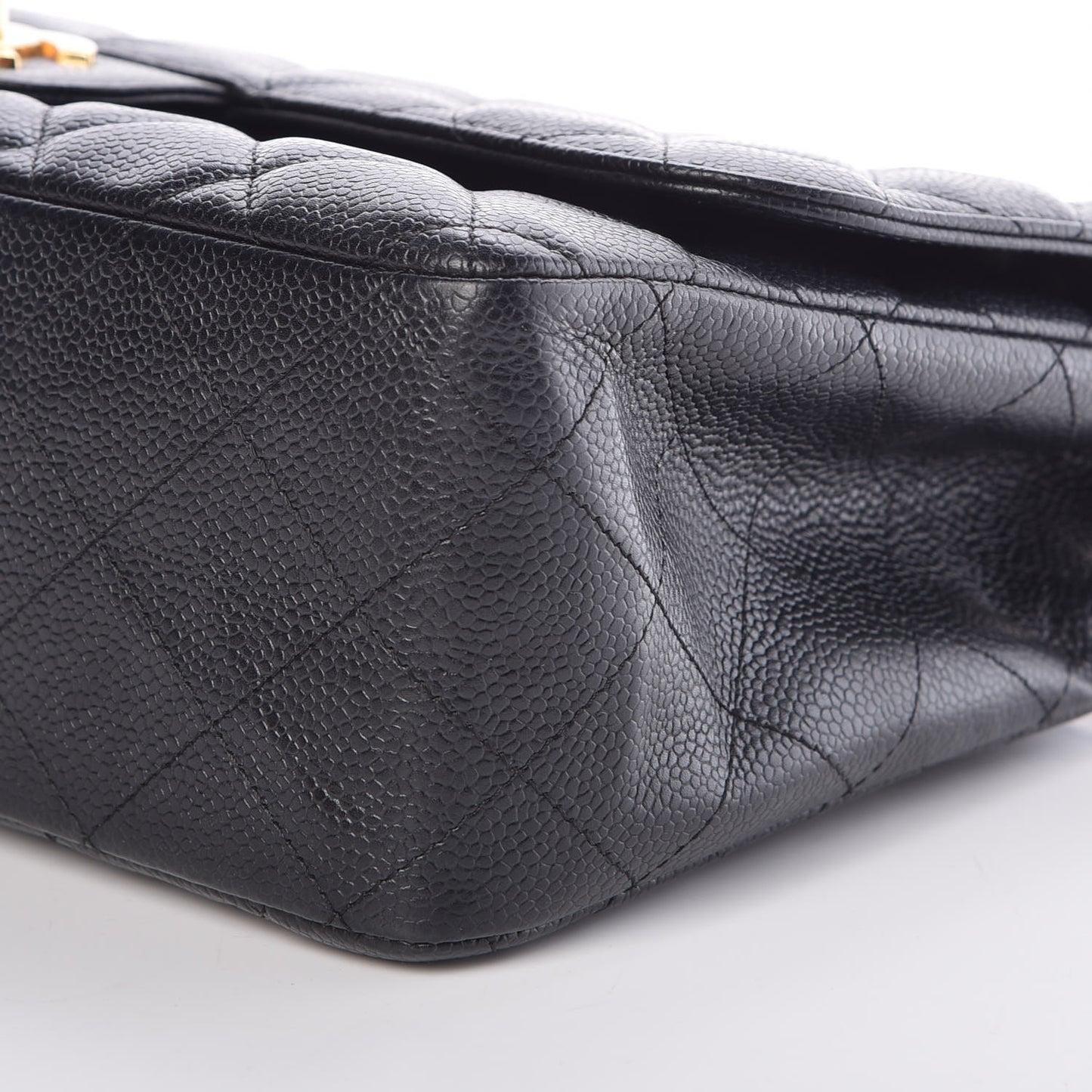 Caviar Quilted Jumbo Single Flap Black