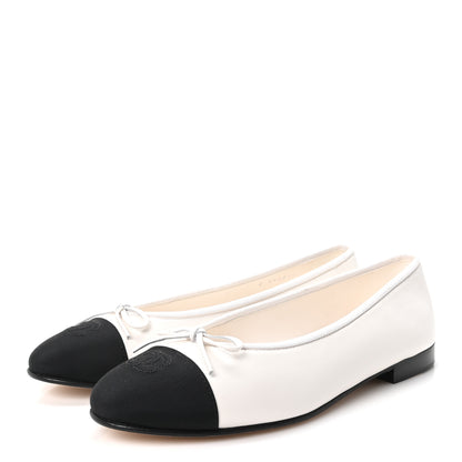 Chanel Calfskin Grosgrain Cap Toe CC Ballerina Flats 39.5 Ivory Black 4 of 10