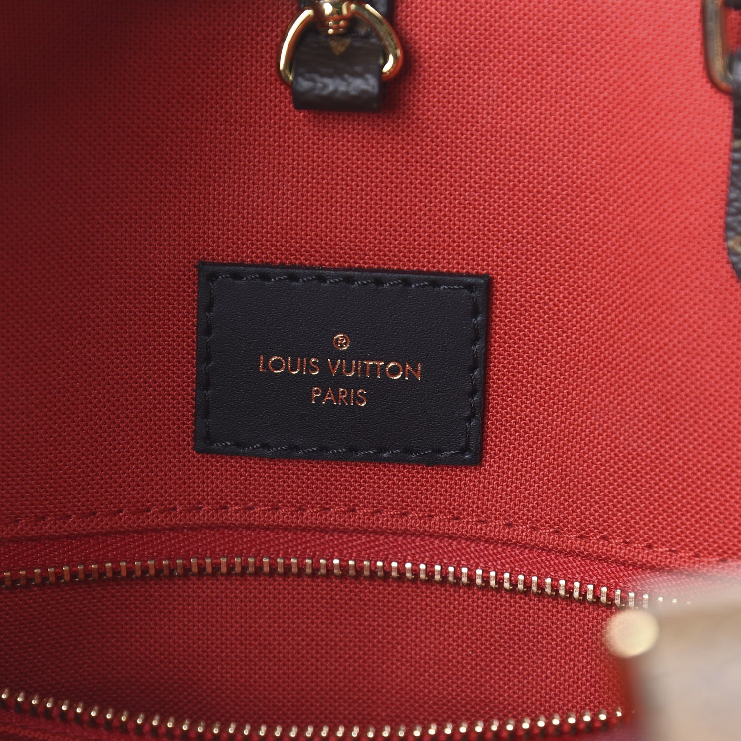 Louis Vuitton Reverse Monogram Giant Onthego MM 5 of 8