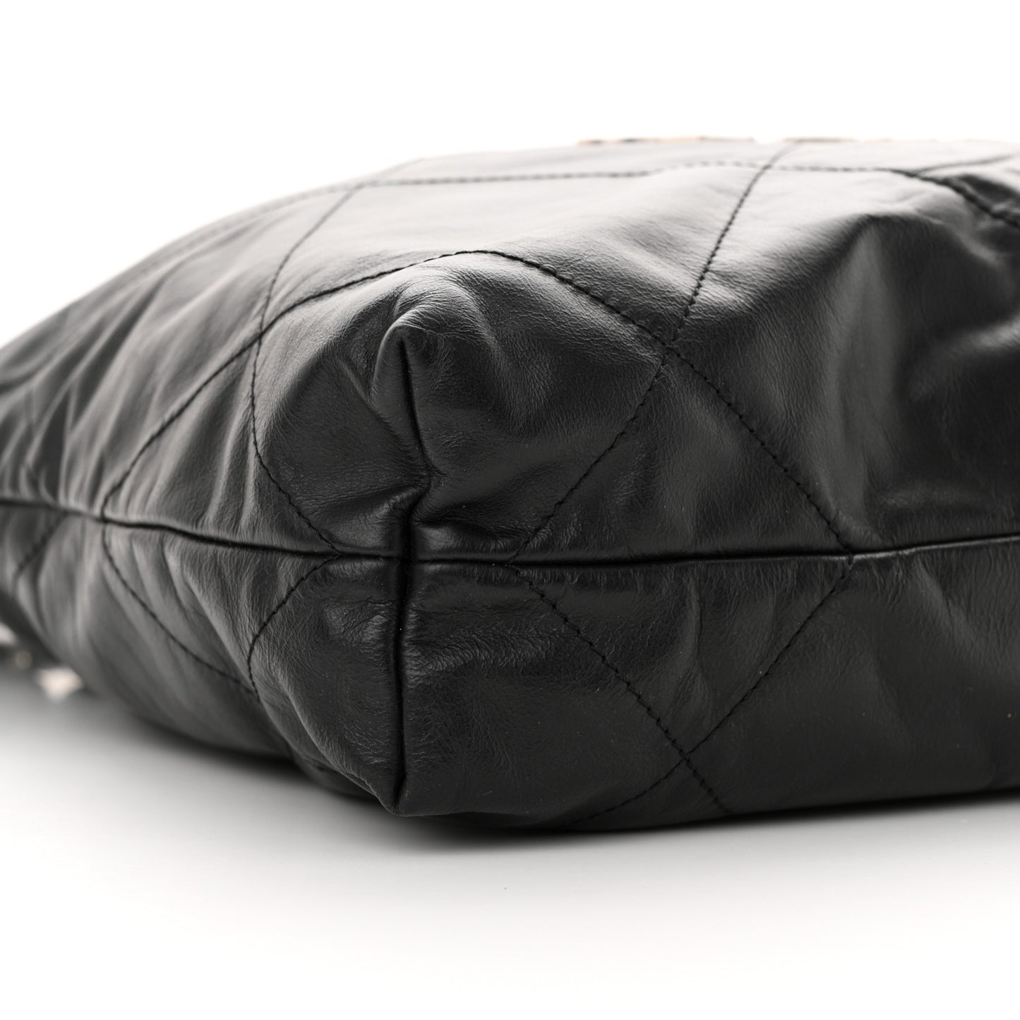 Shiny Calfskin Quilted Small Chanel 22 Black