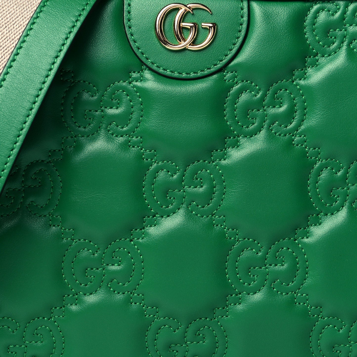 Calfskin GG Matelasse Shoulder Bag Spring Green Natural