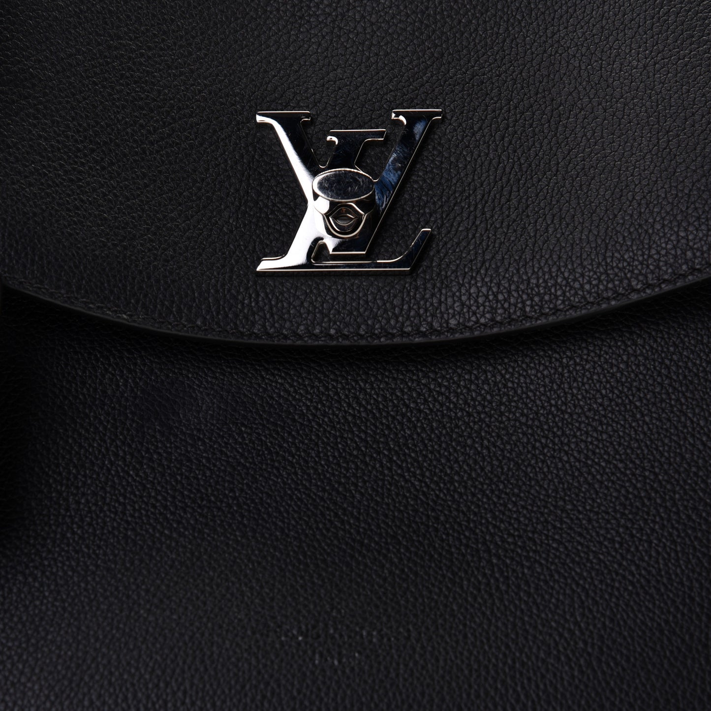 Soft Calfskin Lockme Ever Black