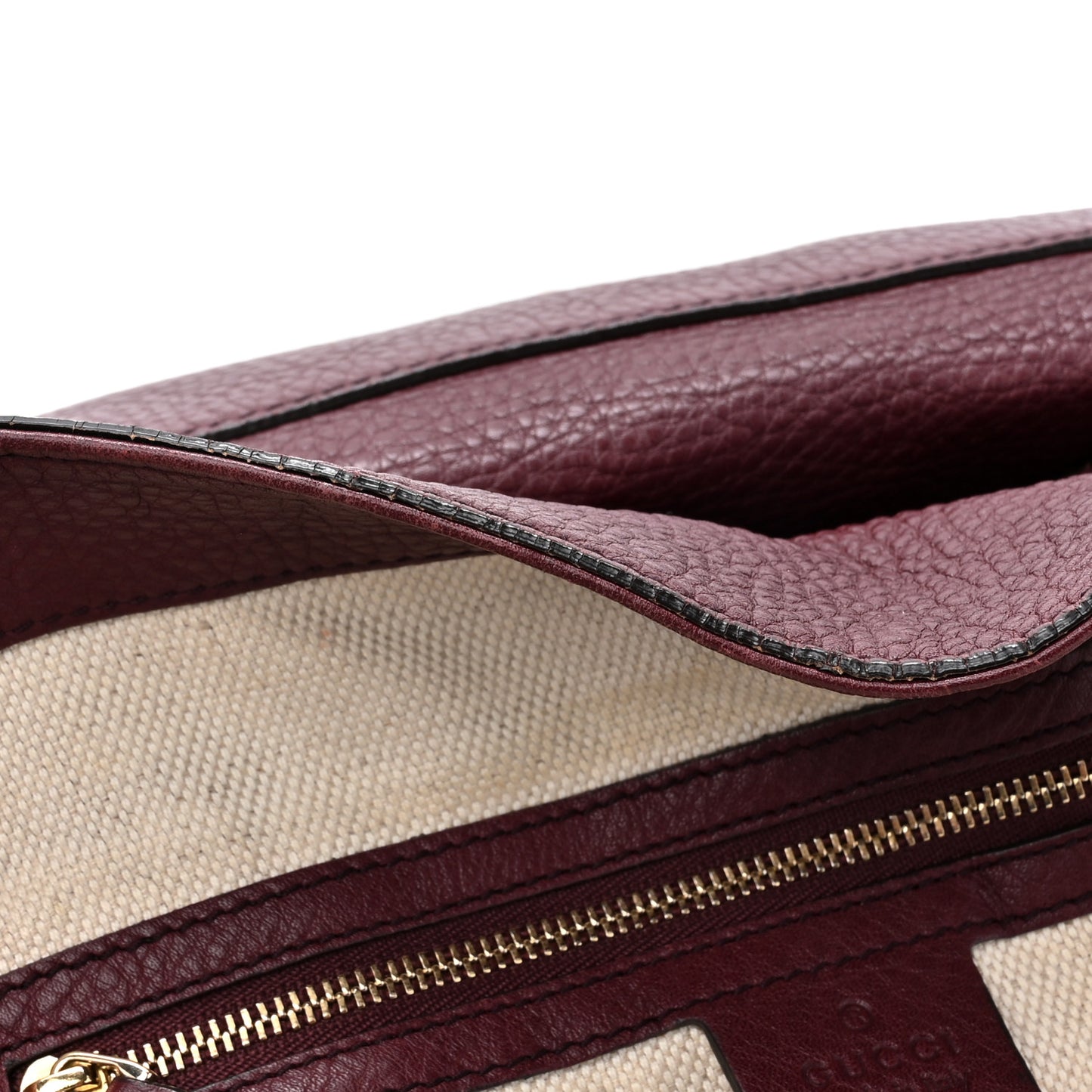 Pebbled Calfskin Medium Soho Shoulder Bag Bordeaux