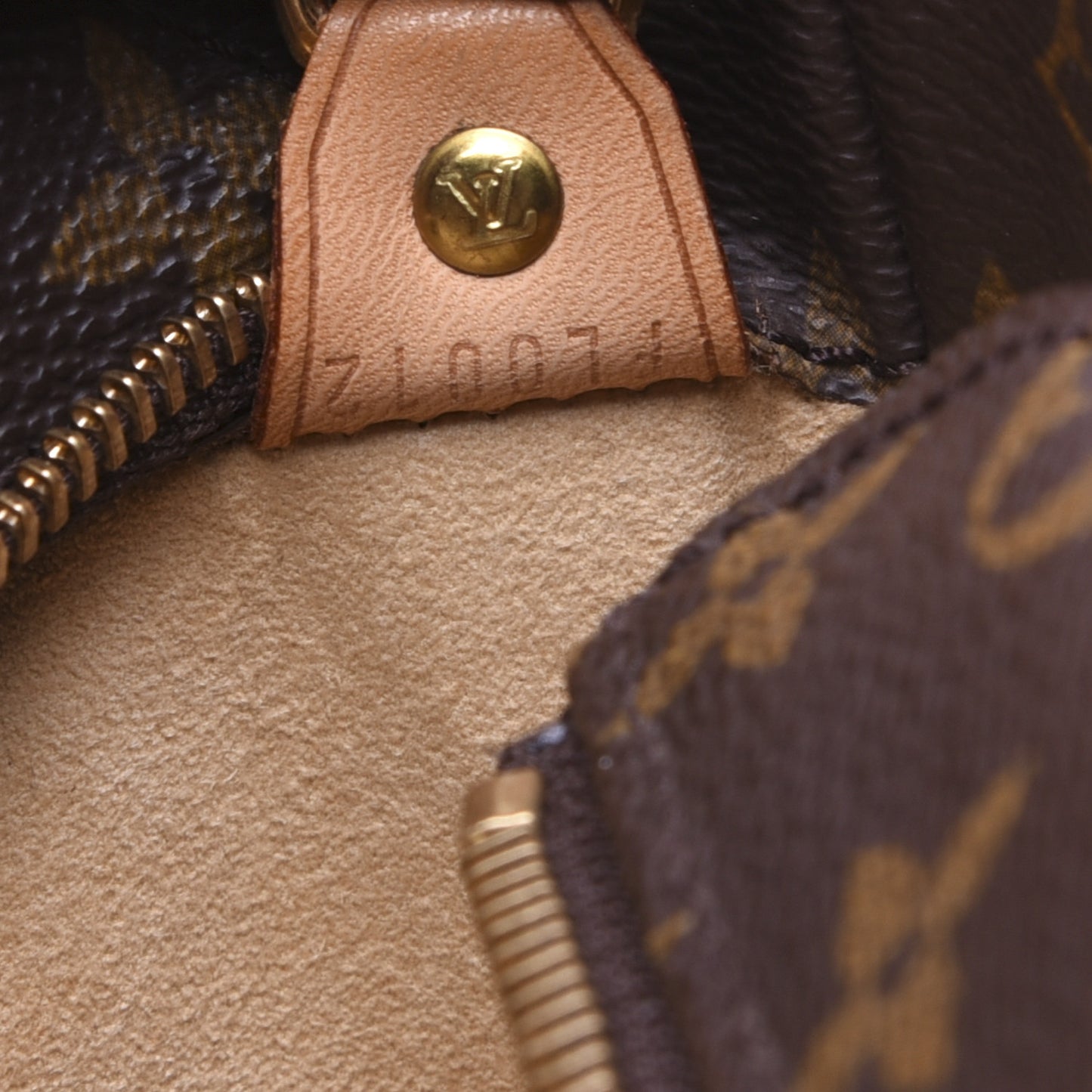Monogram Luco