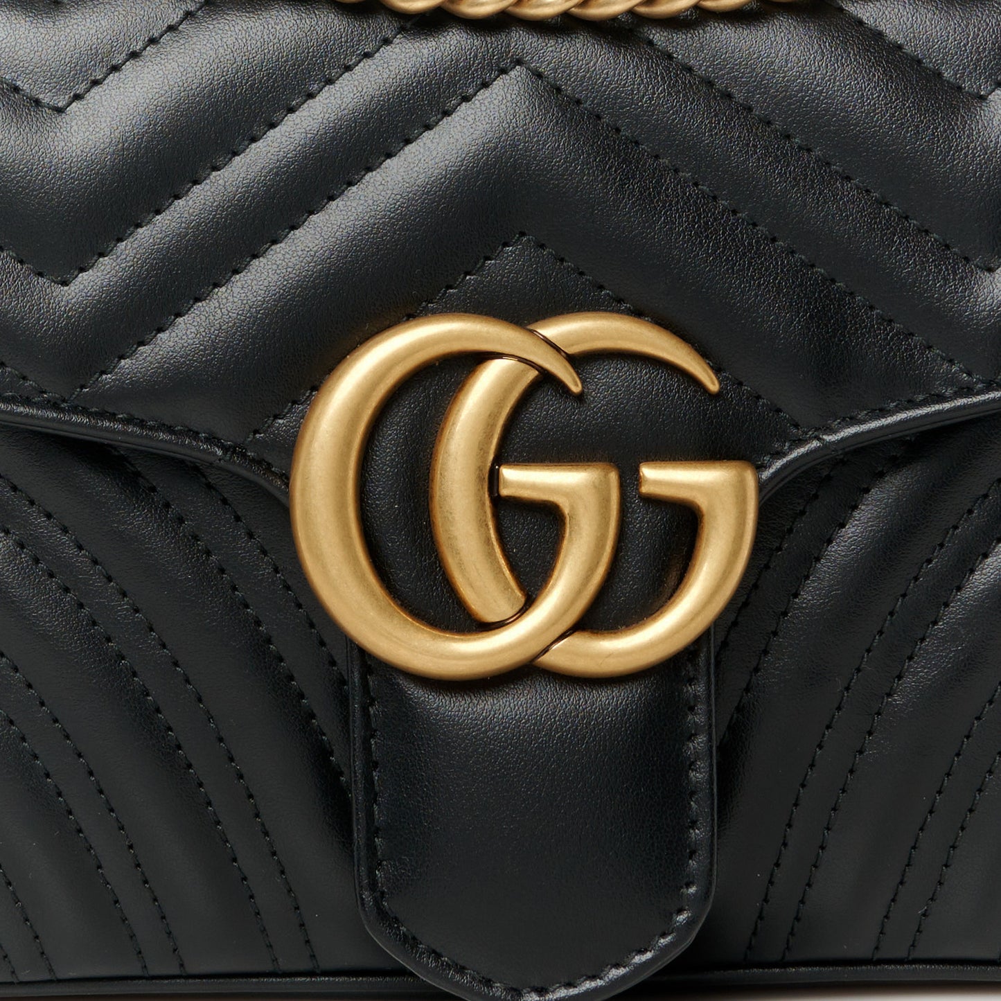 Calfskin Matelasse Small GG Marmont Shoulder Bag Black