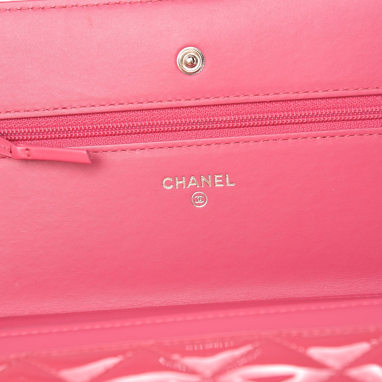 Patent Quilted Wallet On Chain WOC Dark Pink