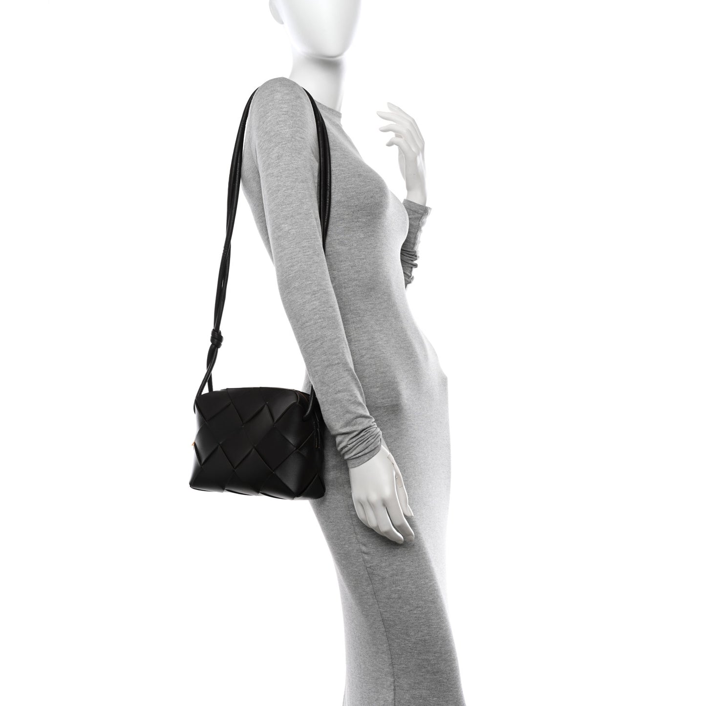 Lambskin Maxi Intrecciato Small Cassette Camera Bag Fondant