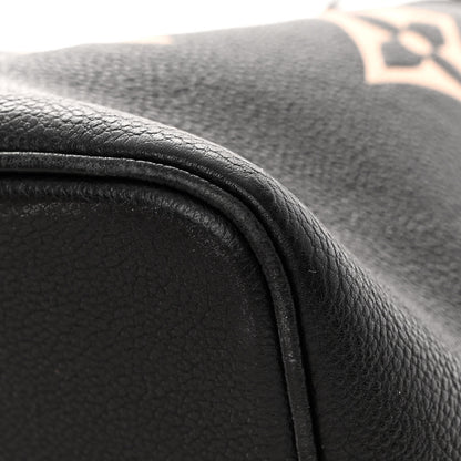 Louis Vuitton Empreinte Monogram Giant Neonoe MM Black Beige 10 of 10