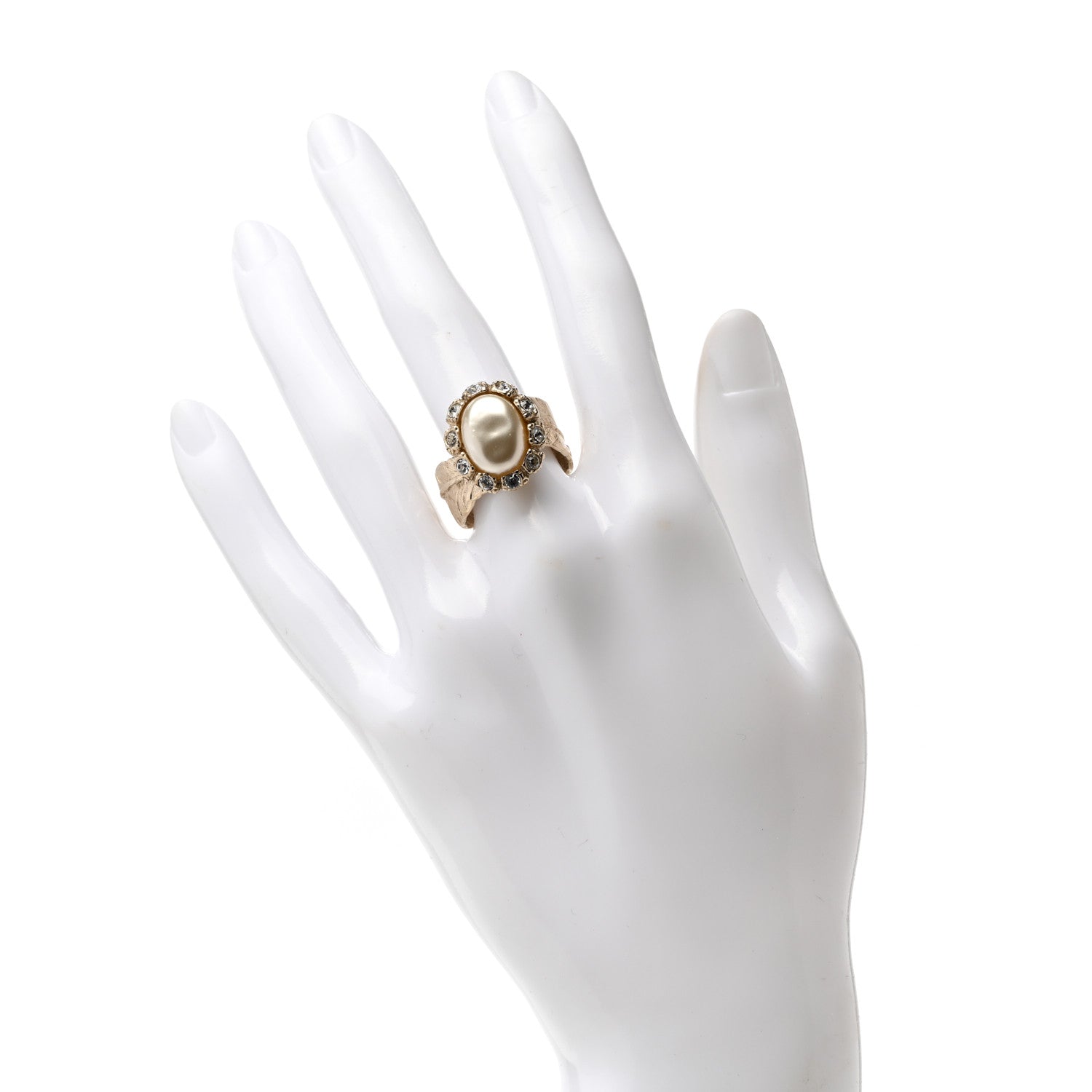 Chanel Pearl Crystal Leaf CC Ring 52/6 Gold Pearly White 2 of 4
