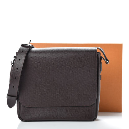 Louis Vuitton Taiga Roman PM Messenger Acajou 10 of 10