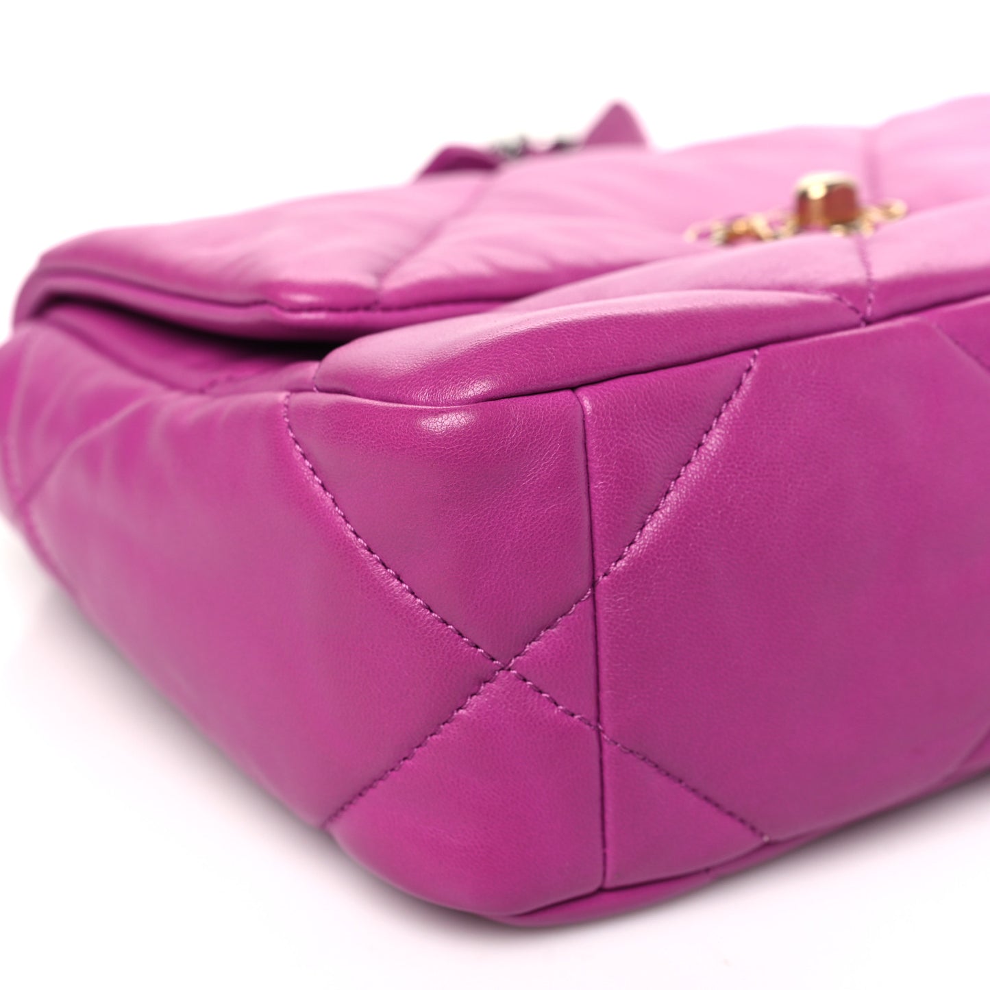 Lambskin Quilted Medium Chanel 19 Flap Purple