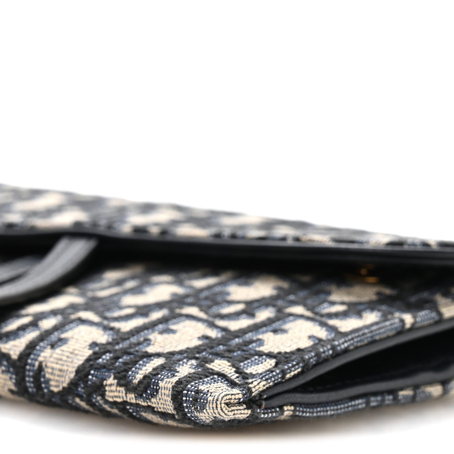 Oblique Saddle Chain Long Wallet Blue