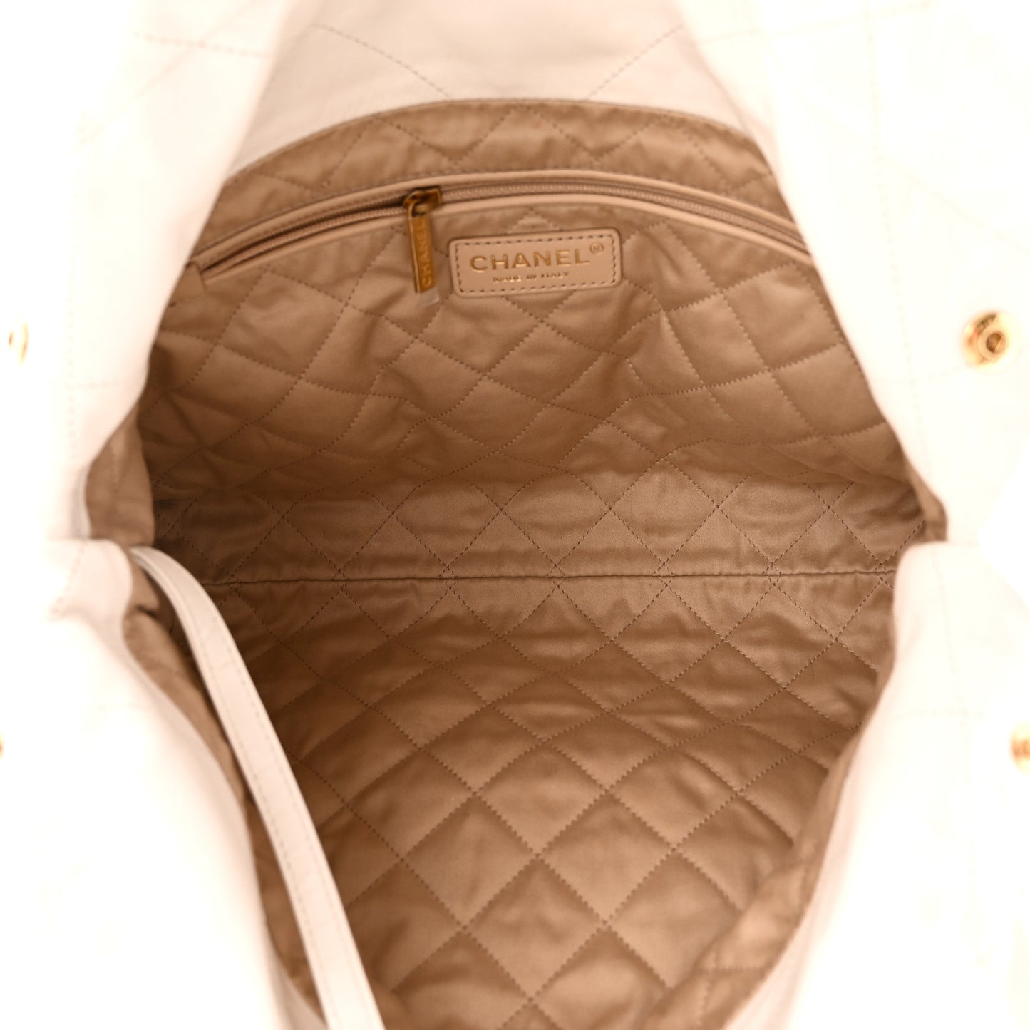 Shiny Calfskin Quilted Small Chanel 22 White
