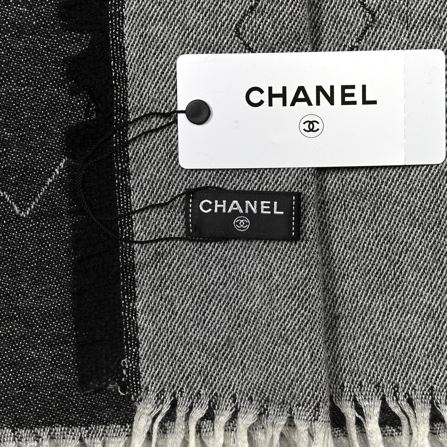 Chanel Cashmere Silk Quilted CC Logo Stole Black White 3 of 6