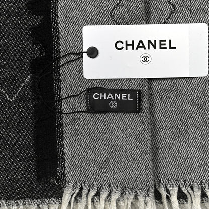 Chanel Cashmere Silk Quilted CC Logo Stole Black White 3 of 6