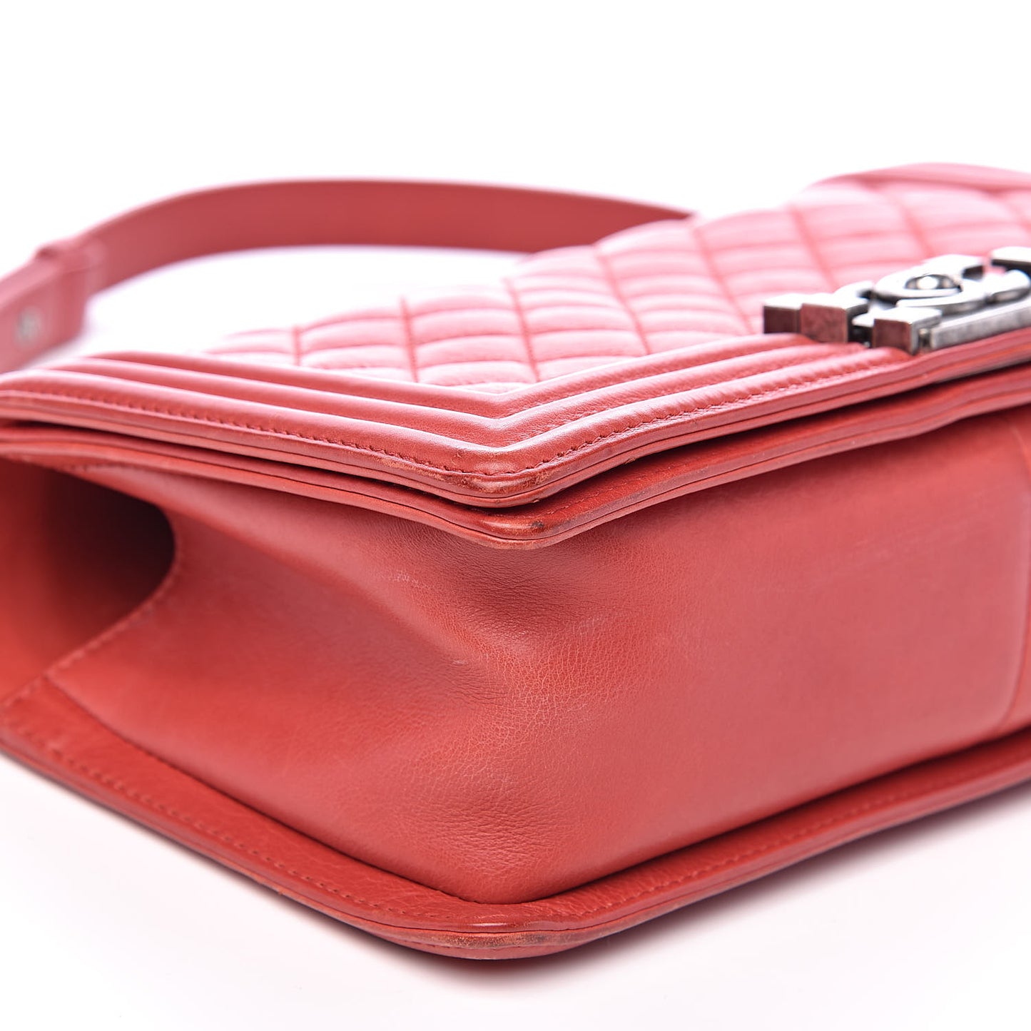 Calfskin Quilted Medium Boy Flap Red