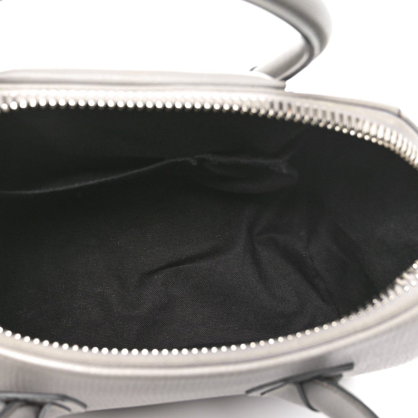 Sugar Goatskin Small Antigona Pearl Grey