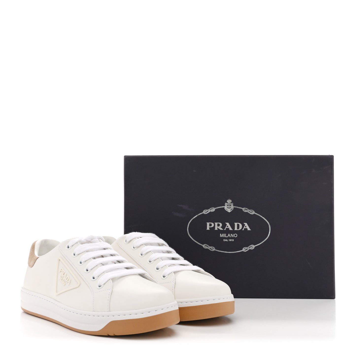 Vitello Soft Scamosciato Triangle Sneakers 37 White Deserto