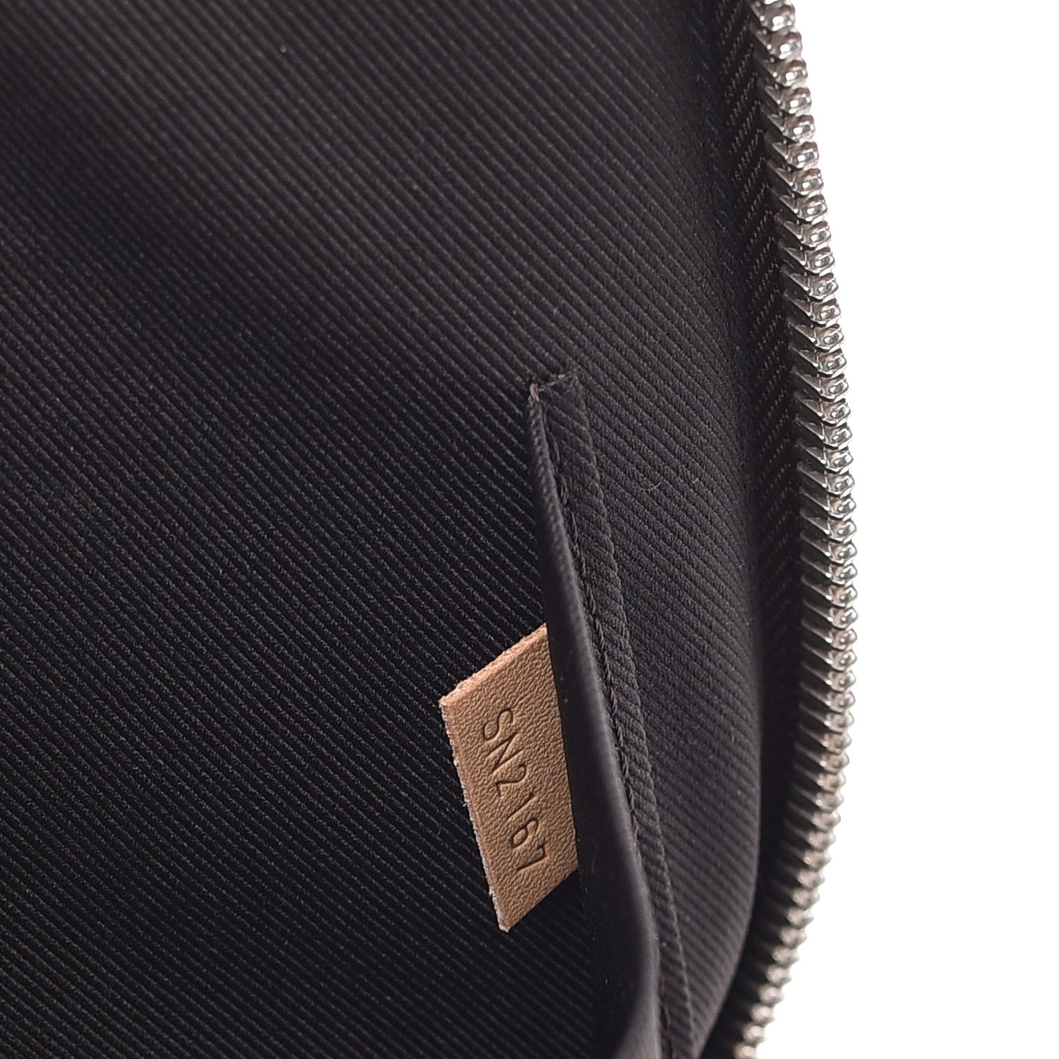 Louis Vuitton Monogram Horizon Accessories Pouch 8 of 8