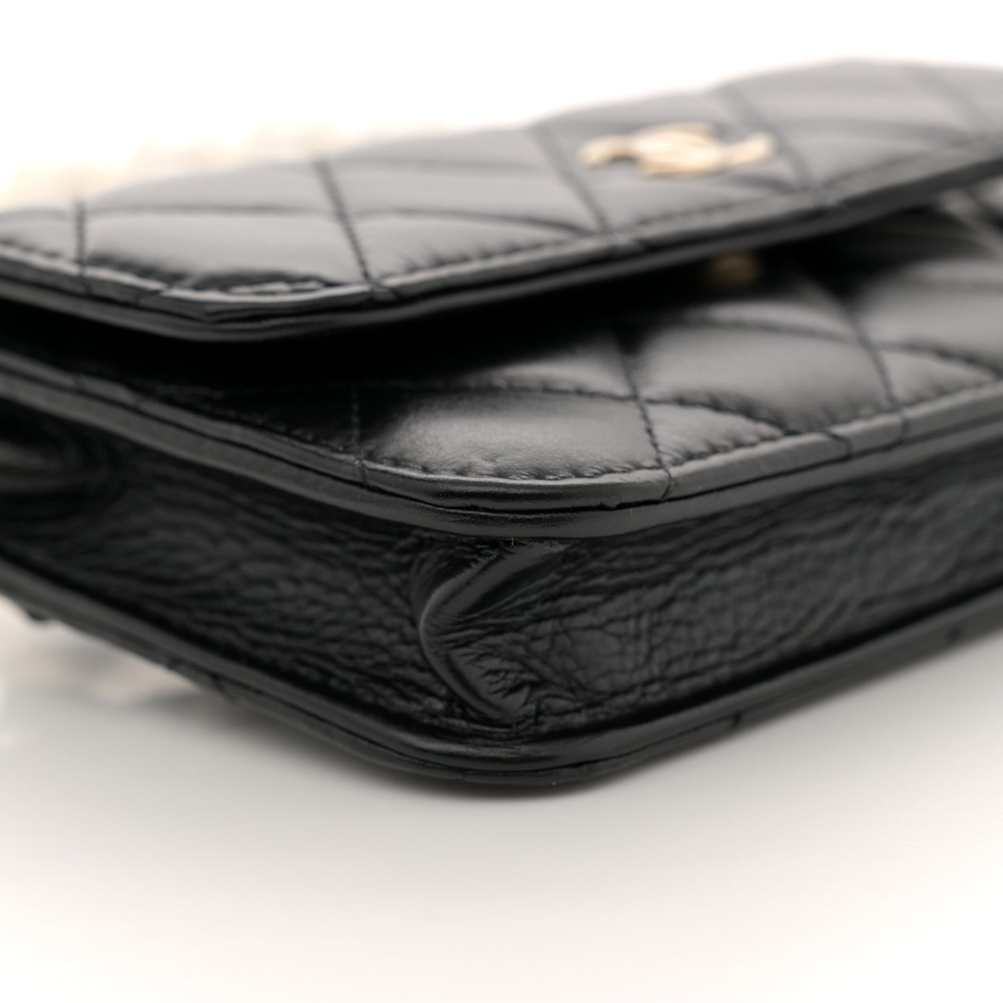 Calfskin Quilted Maxi Pearls Clutch With Chain Black