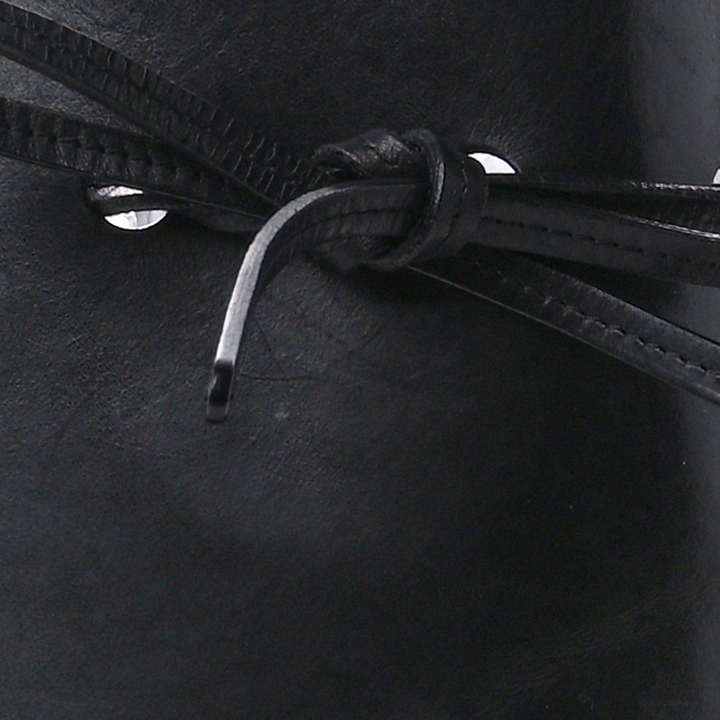 Vegetable Tanned Calfskin Bucket Bag Black Royal