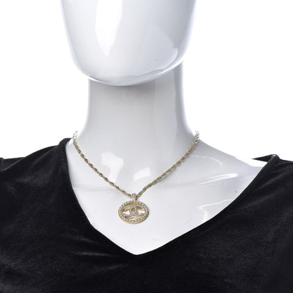 Chanel Pearl CC Round Pendant Necklace Gold 2 of 6