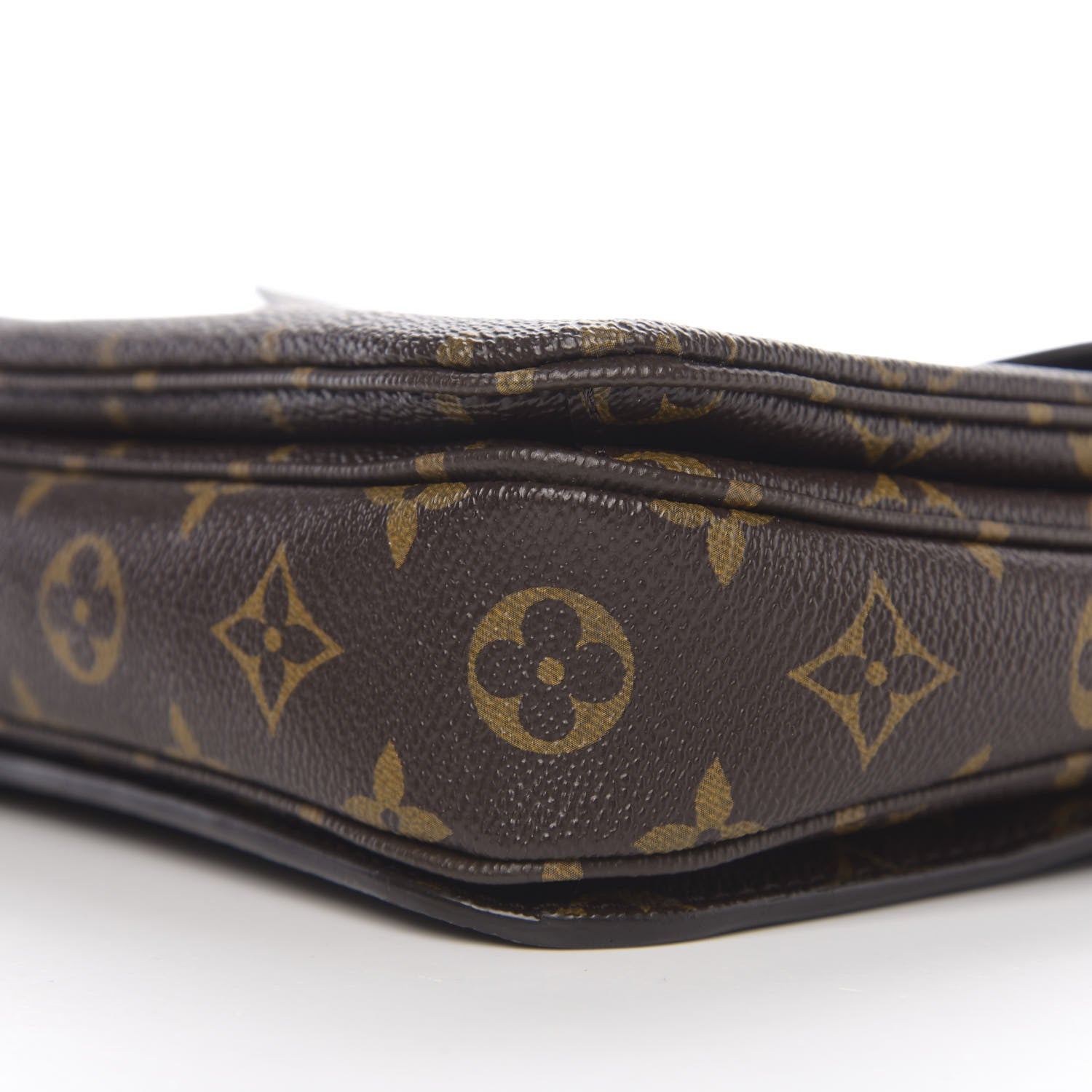 Louis Vuitton Monogram Pochette Metis 8 of 9