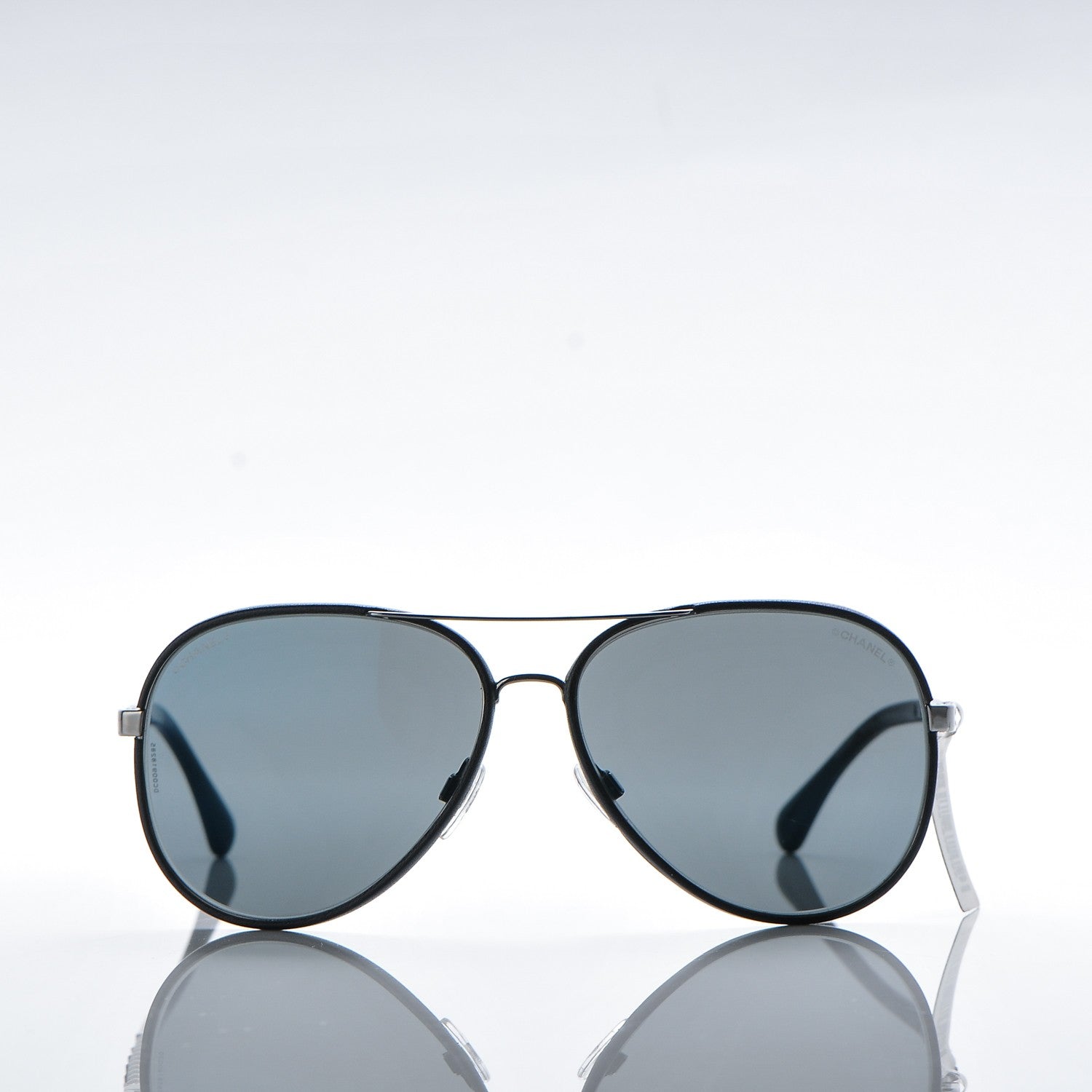 Chanel Pilot Winter Sunglasses 4219 Navy 2 of 9