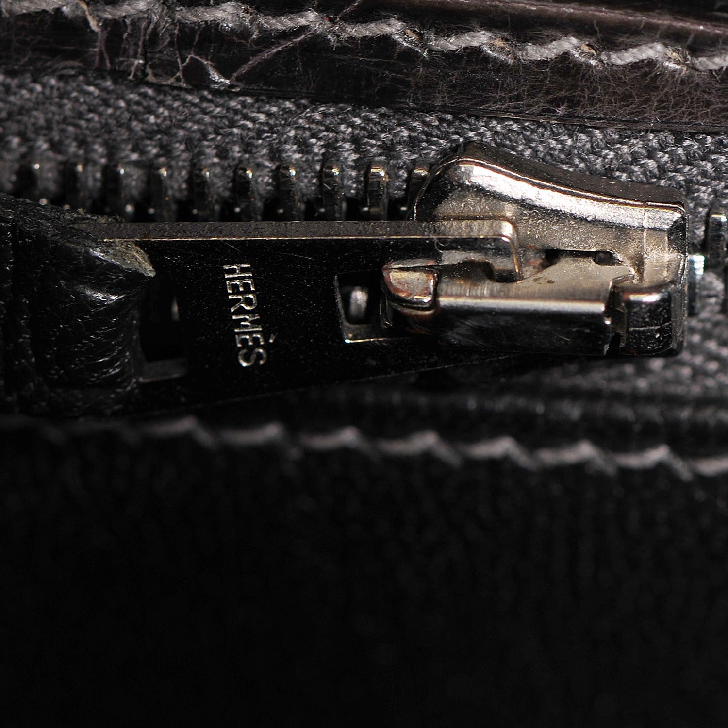Hermes Shiny Niloticus Crocodile Kelly Sellier 25 Graphite 25 of 27