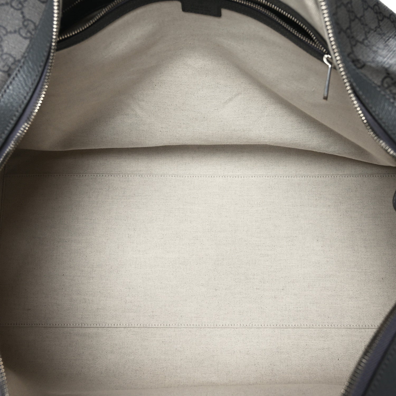 Gucci GG Supreme Monogram Textured Dollar Calfskin Large Savoy Duffle Bag Grey Black Graphite Grey 4 of 10