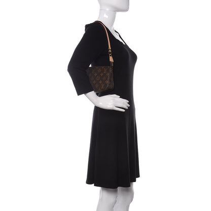 Louis Vuitton Monogram Pochette Accessories NM 2 of 11