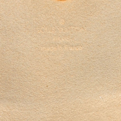 Louis Vuitton Monogram Pochette Cancun 6 of 7