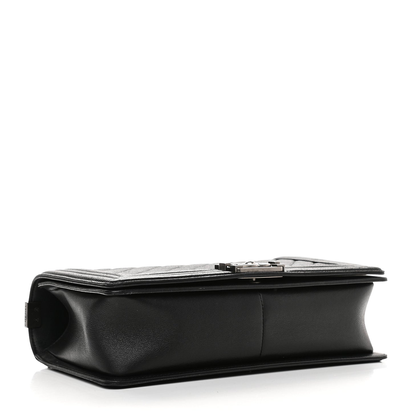 Metallic Calfskin Quilted New Medium Boy Flap Black