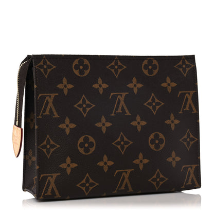 Louis Vuitton Monogram Toiletry Pouch 19 4 of 12