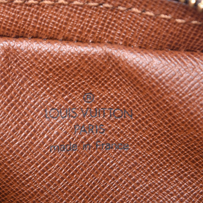 Louis Vuitton Monogram Danube 21 6 of 9