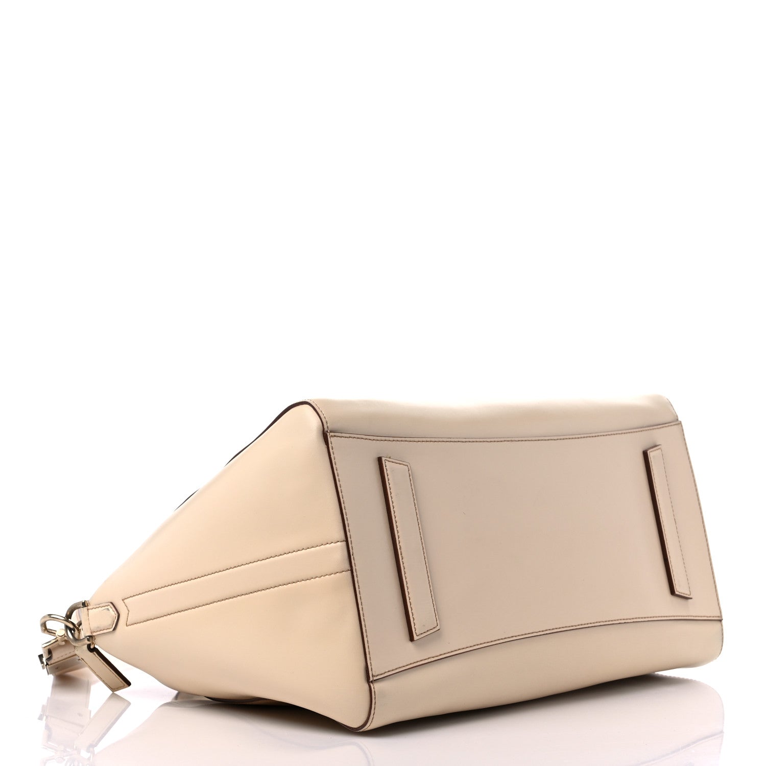 Givenchy Shiny Lord Calfskin Large Antigona Beige 4 of 14