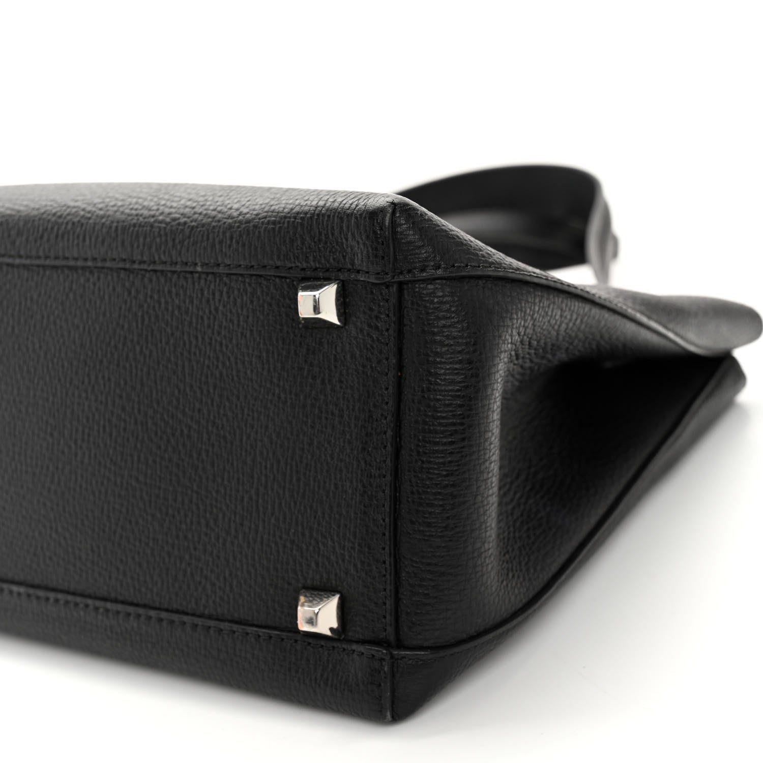 MCM Grained Calfskin Visetos Medium Sarah Hobo Black 9 of 10