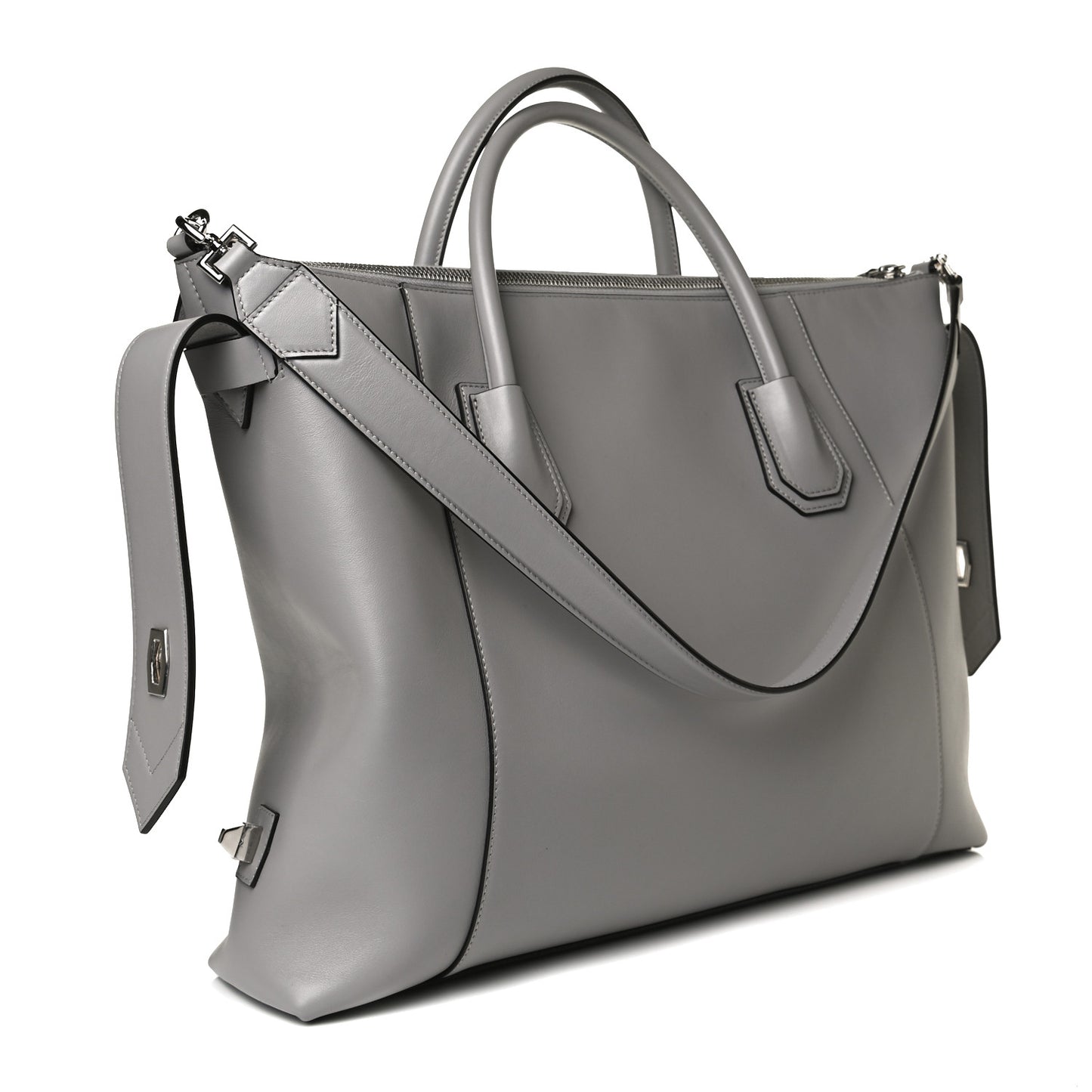 Soft Calfskin Medium Soft Antigona Pearl Grey