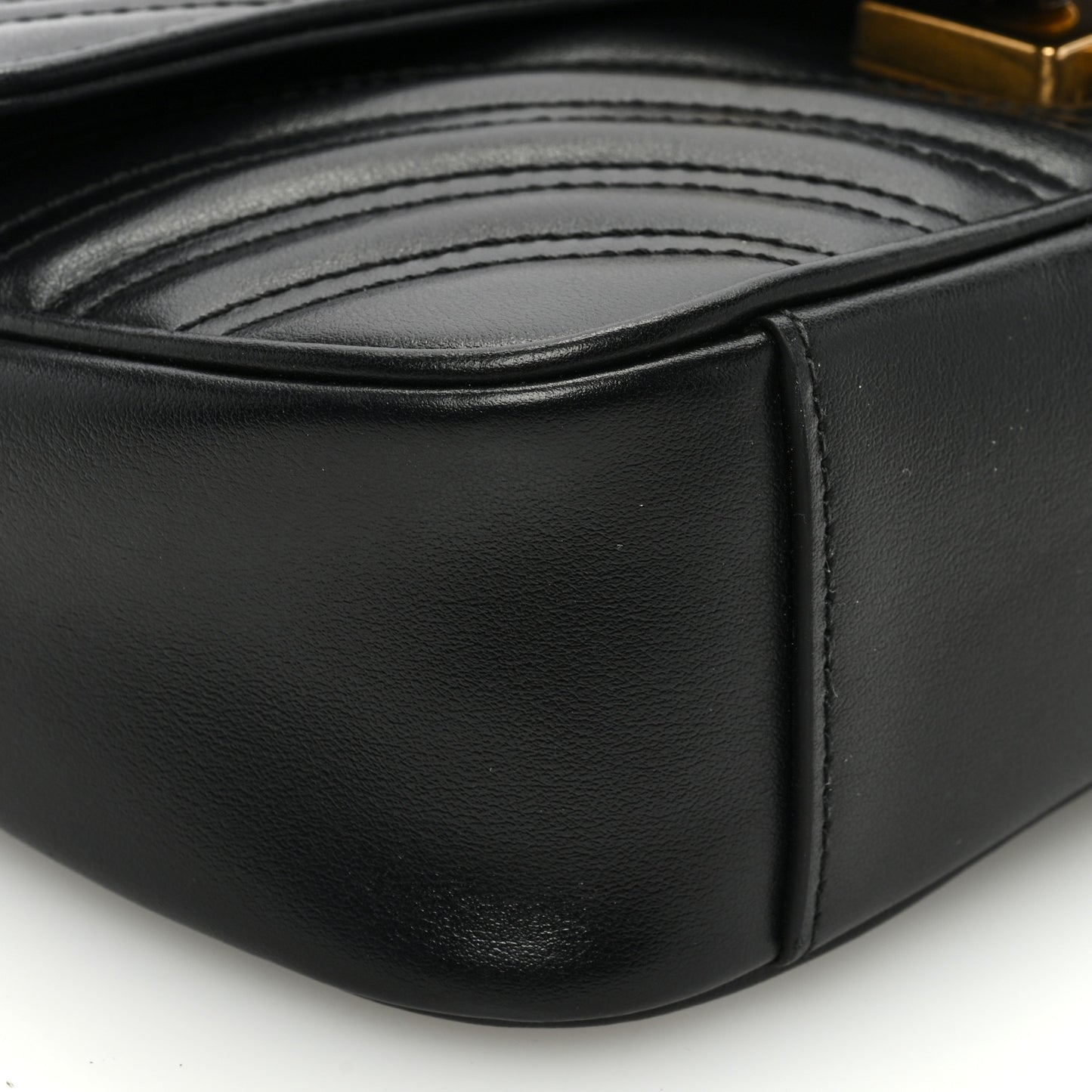 Calfskin Matelasse Mini GG Marmont Shoulder Bag Black