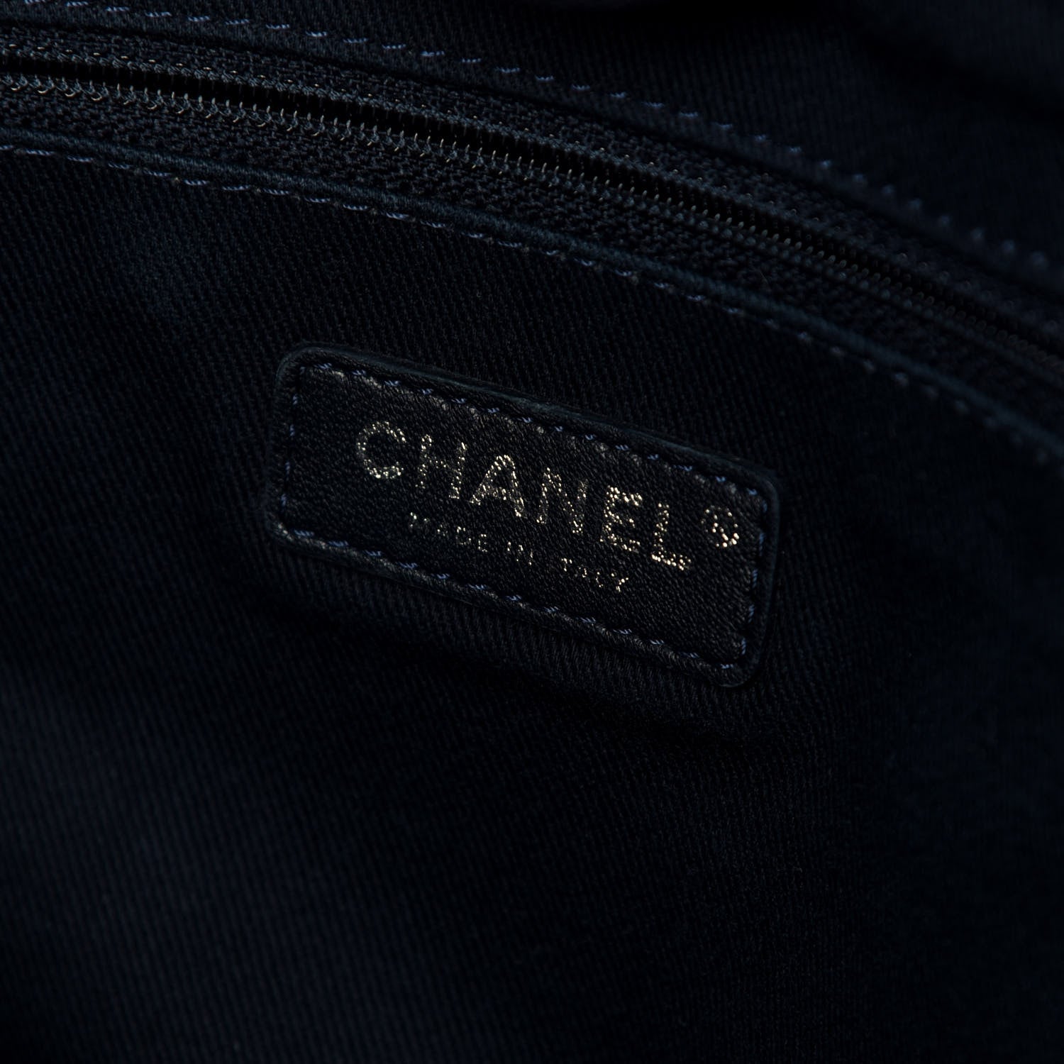 Chanel Woven Straw Raffia Small Deauville Tote White Navy 11 of 21