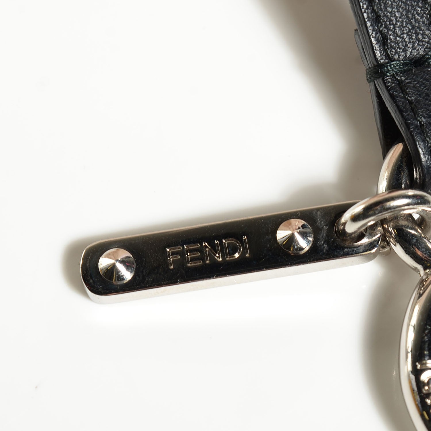 Fendi Fox Mink Rabbit Fur Vitello Flamingo Punchy Monster Bag Bug Charm Flamingo Rosa 6 of 7