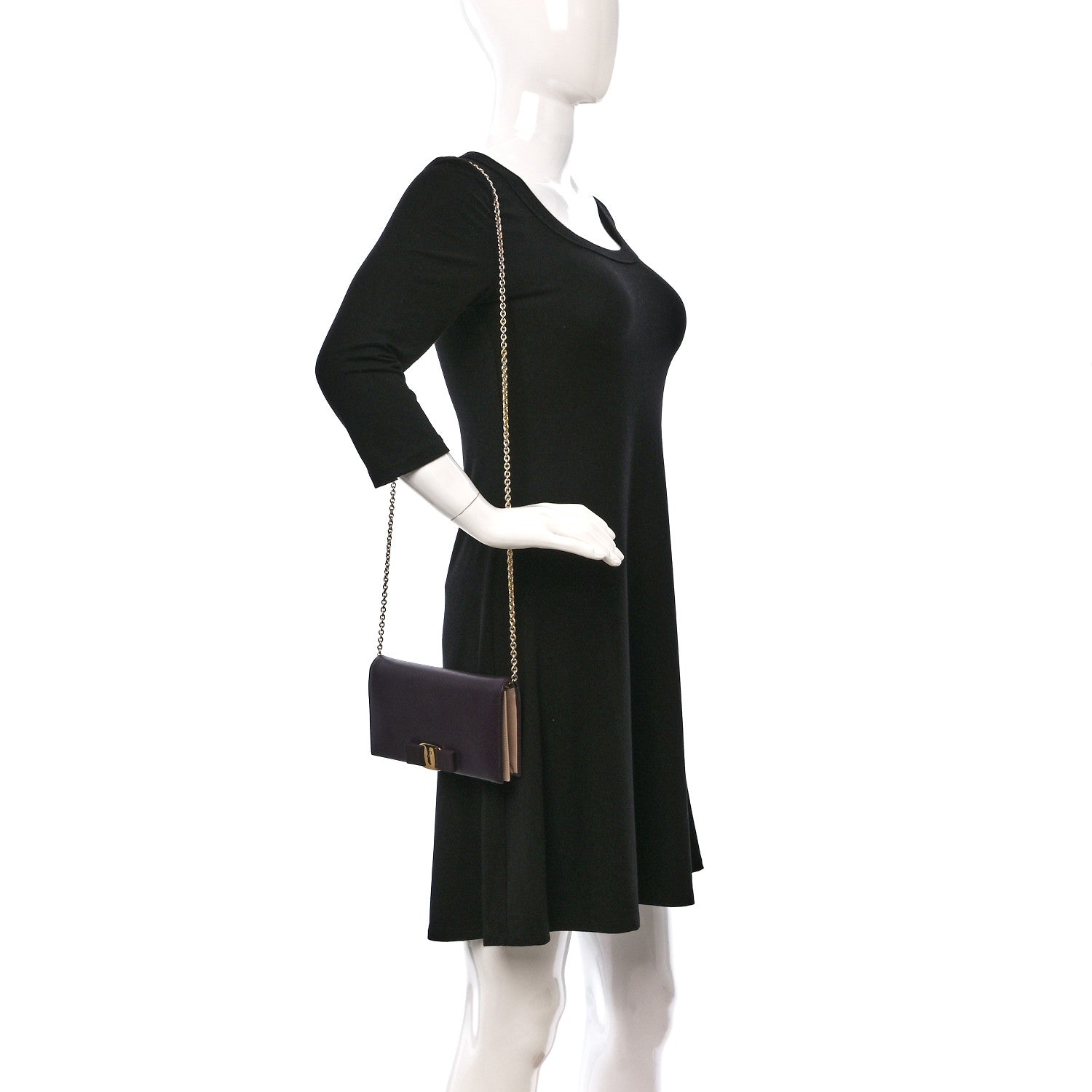 Salvatore Ferragamo Calfskin Vara Wallet On Chain Plum 2 of 16