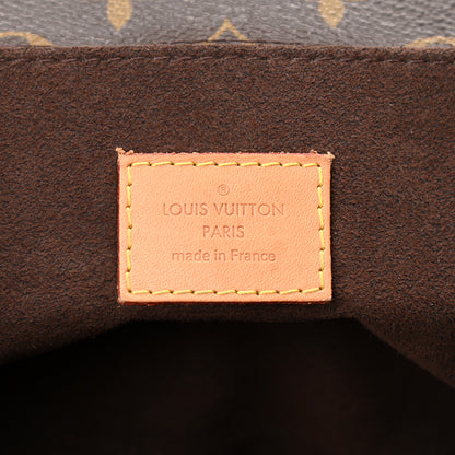 Louis Vuitton Monogram Pochette Metis 7 of 10