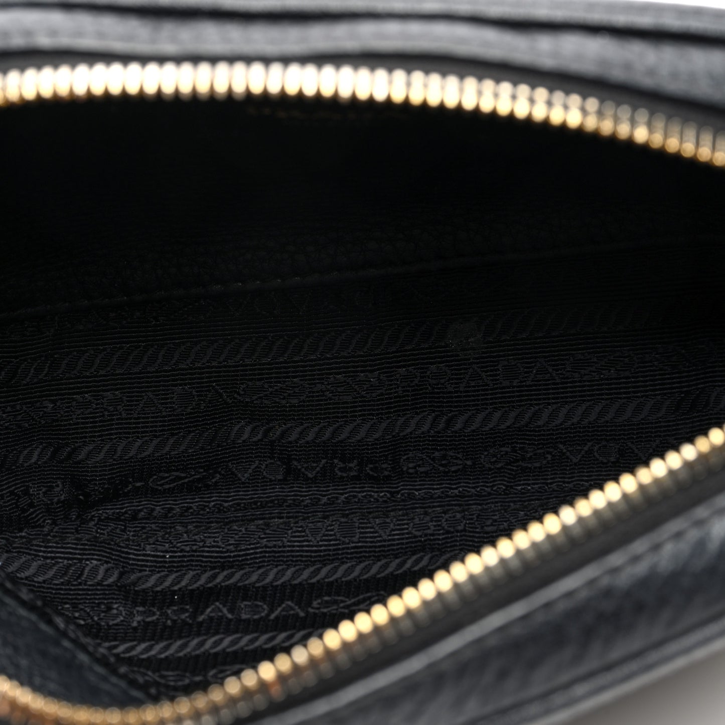 Vitello Daino Logo Belt Bag Black