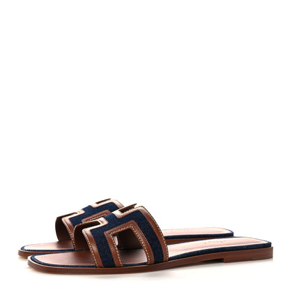Hermes Calfskin Denim Oran Sandals 41.5 Bleu Brut Gold 3 of 9