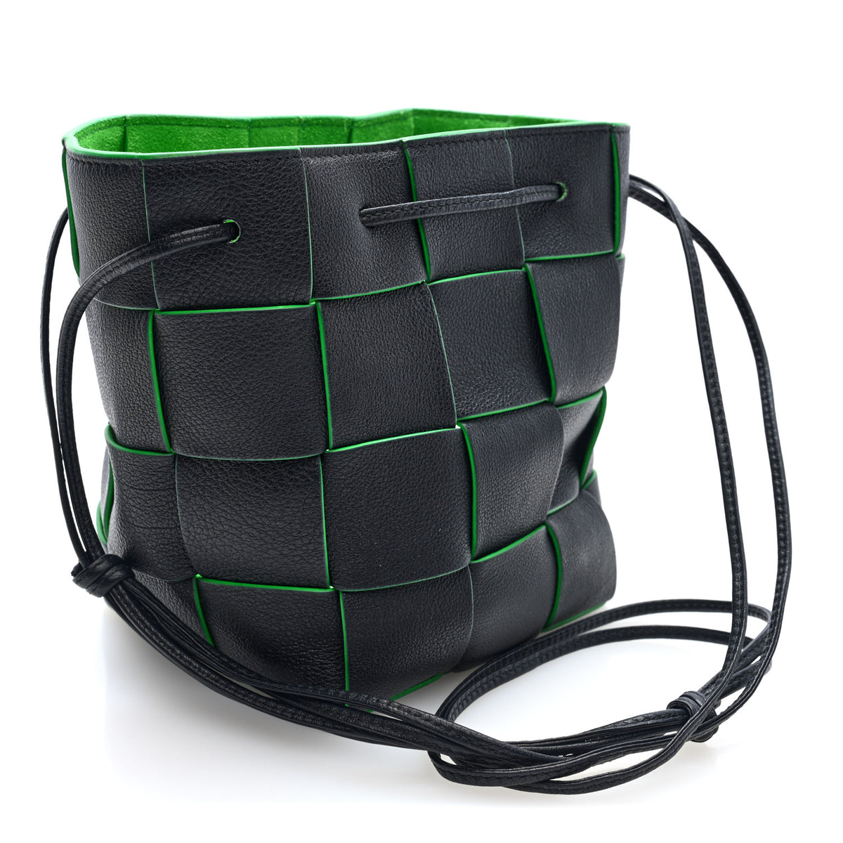 Bottega Veneta Calfskin Maxi Intrecciato Small Cassette Bucket Bag Black Parakeet 2 of 8