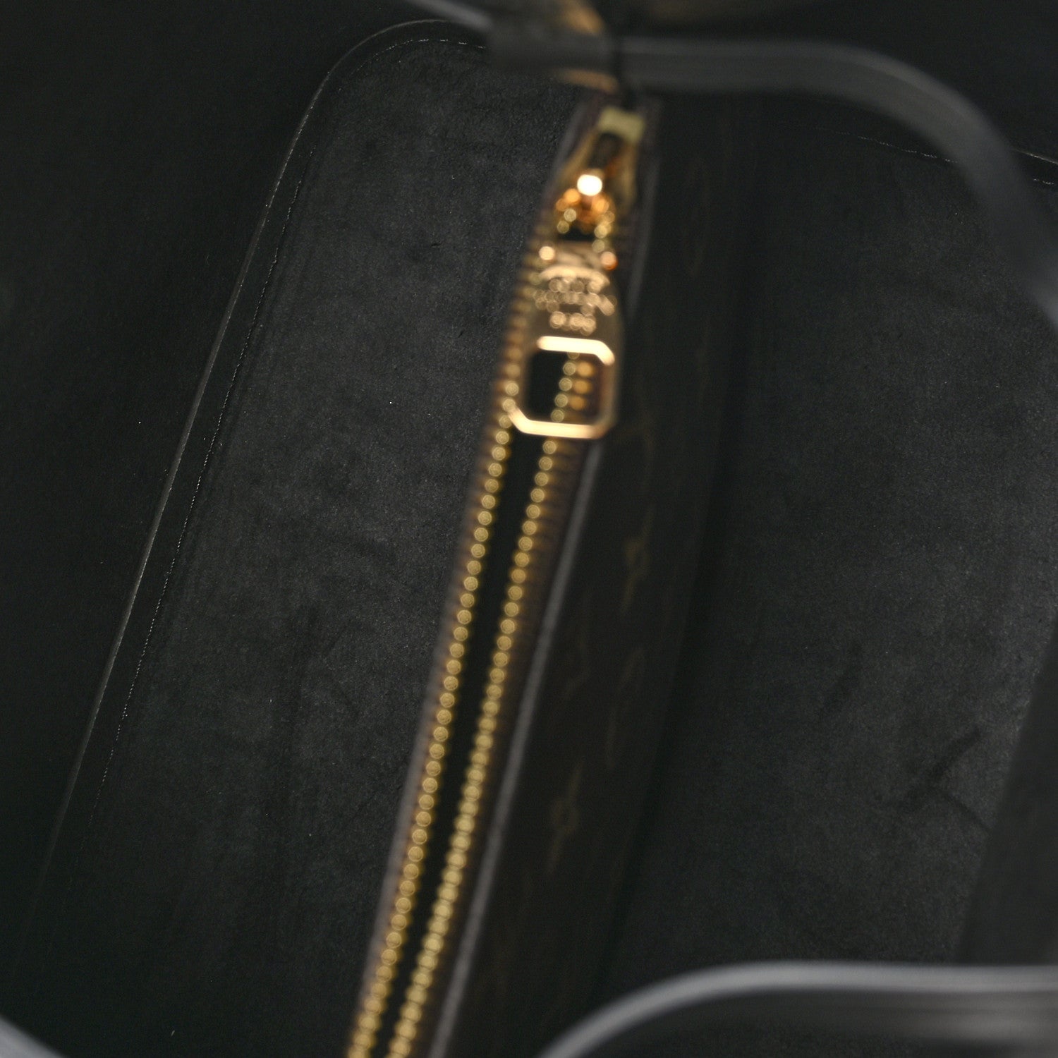 Louis Vuitton Monogram Neonoe MM Black 5 of 10