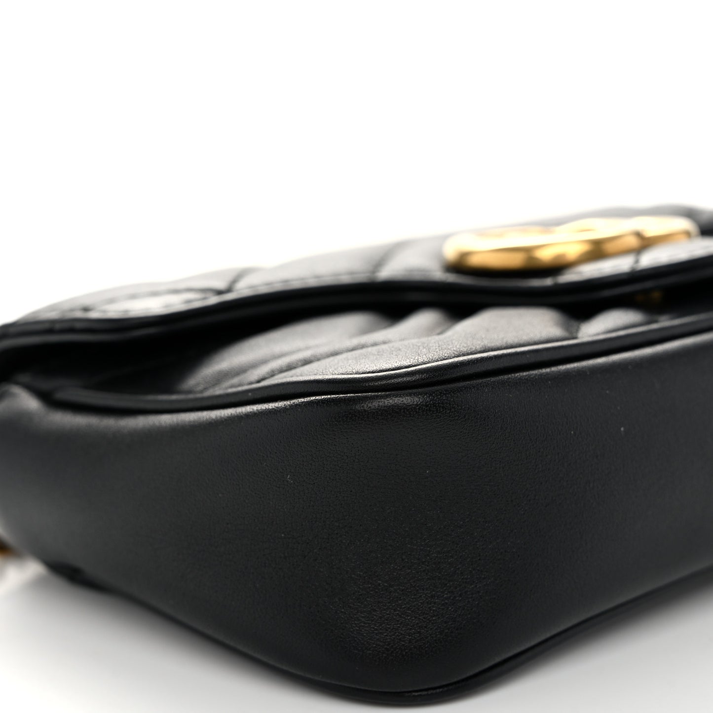 Calfskin Matelasse Super Mini GG Marmont Shoulder Bag Black