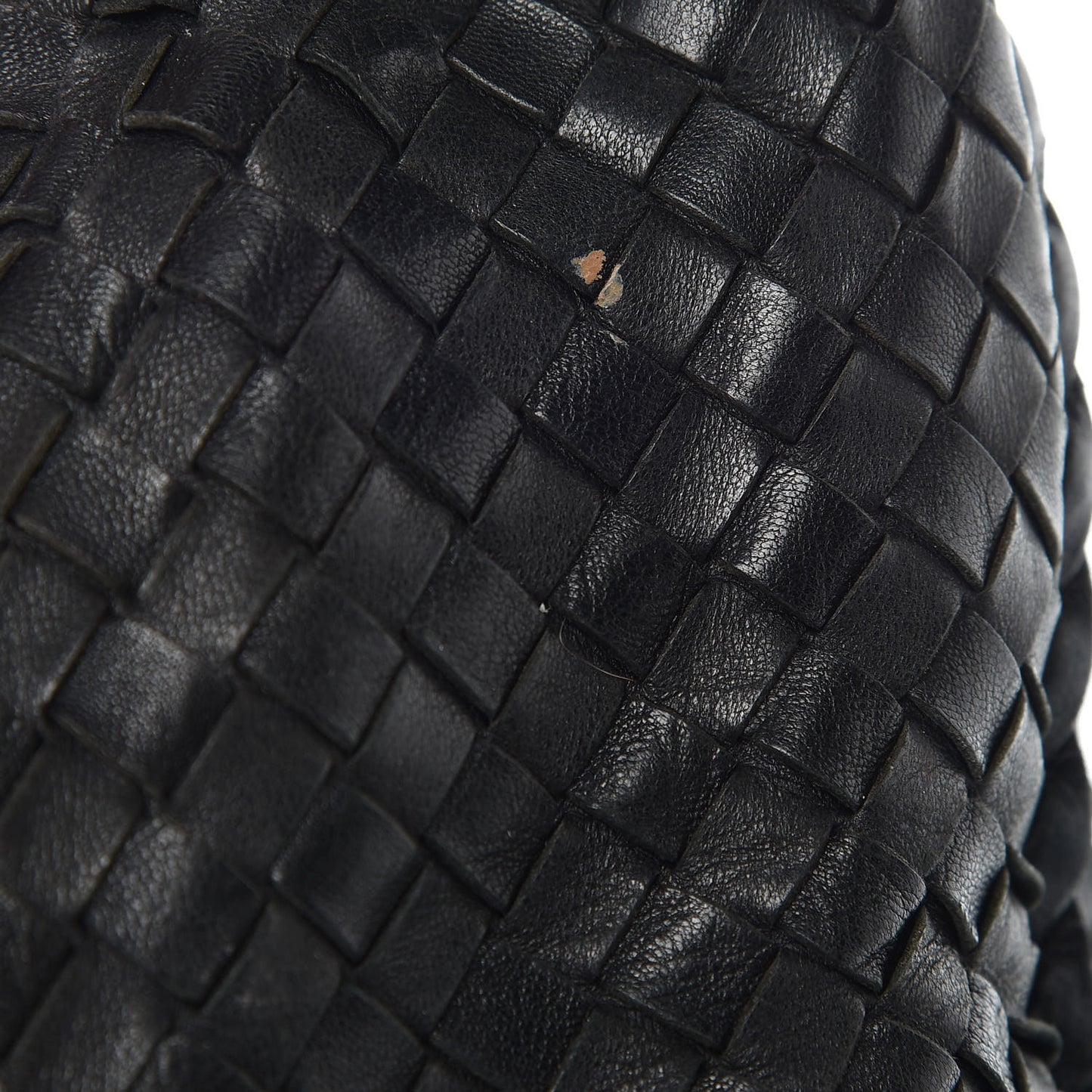 Nappa Intrecciato Medium Veneta Hobo Black